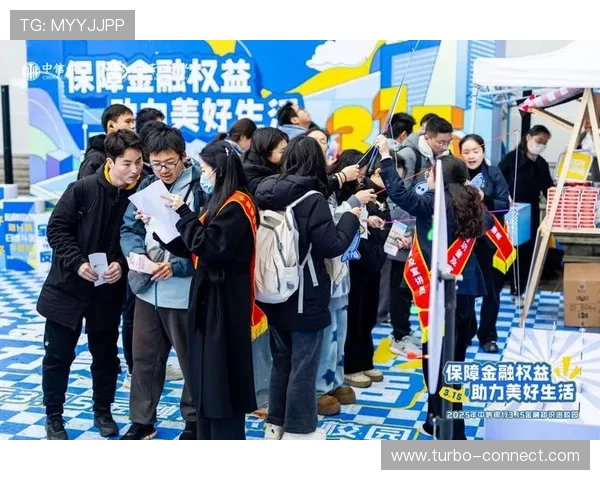 如何选择靠谱的真人视讯电游官网，详解平台资质、游戏种类及客户服务保障用户权益